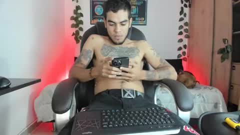 Snapshot of mikee_scooth chatting on 02/16/25, 02:42 mikee_scooth online show from 02/16/25, 02:42