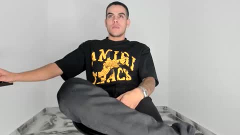 mikee_scooth online show from 01/13/26, 06:02