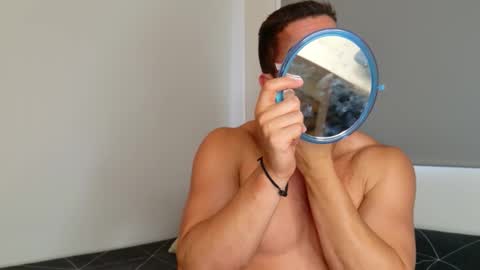 Snapshot of mikegaitan1 chatting on 02/21/26, 06:53 mikegaitan1 online show from 02/21/26, 06:53