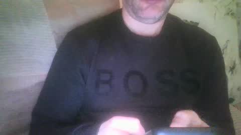 Snapshot of mikehockishuge9 chatting on 12/26/24, 04:14 mikehockishuge9 online show from 12/26/24, 04:14