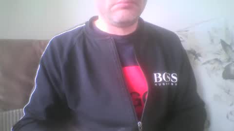 Snapshot of mikehockishuge9 chatting on 01/26/25, 11:17 mikehockishuge9 online show from 01/26/25, 11:17