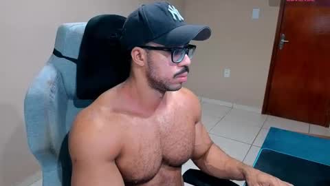 Snapshot of mikehotk chatting on 09/11/25, 08:42 mikehotk online show from 09/11/25, 08:42