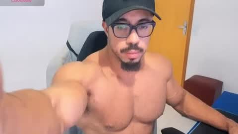 mikehotk online show from 06/18/26, 07:51