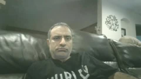 mikej143 online show from 02/08/25, 01:22