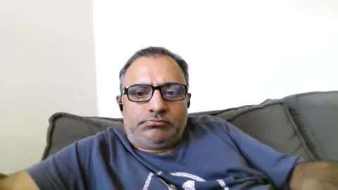 Snapshot of mikej143 chatting on 05/23/26, 09:52 mikej143 online show from 05/23/26, 09:52