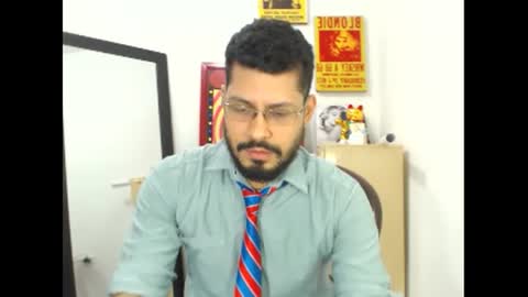 Snapshot of mikeriverx chatting on 02/17/25, 08:15 mikeriverx online show from 02/17/25, 08:15