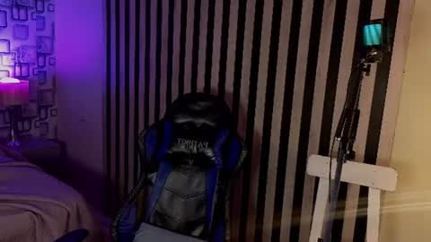 Mike online show from 06/28/26, 04:57
