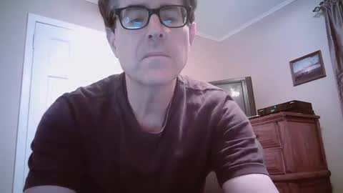 Snapshot of mikewulds chatting on 09/15/25, 02:22 Mike online show from 09/15/25, 02:22