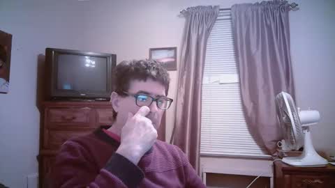 Snapshot of mikewulds chatting on 03/18/26, 01:53 Mike online show from 03/18/26, 01:53