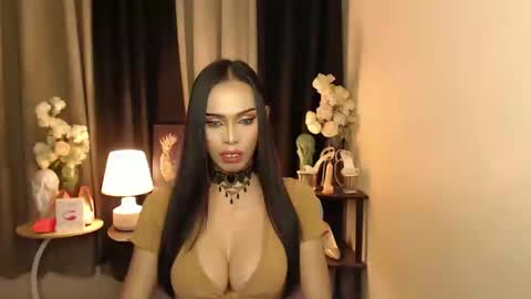 Snapshot of mikeyalawi03 chatting on 02/03/25, 11:31 Mistress MikeyAlawi online show from 02/03/25, 11:31