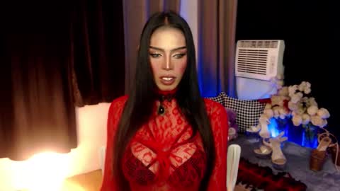 Snapshot of mikeyalawi03 chatting on 12/17/25, 04:35 Mistress MikeyAlawi online show from 12/17/25, 04:35