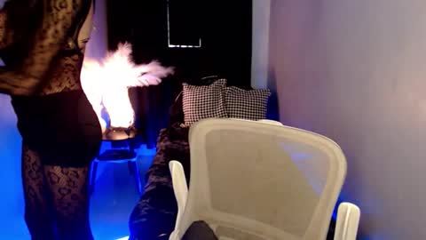 Snapshot of mikeyalawi03 chatting on 02/23/26, 05:05 Mistress MikeyAlawi online show from 02/23/26, 05:05