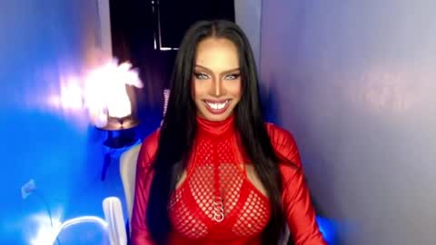 Snapshot of mikeyalawi03 chatting on 04/20/26, 06:42 Mistress MikeyAlawi online show from 04/20/26, 06:42
