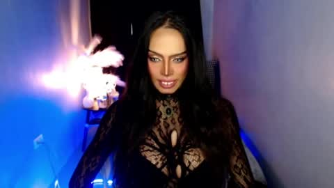 Mistress MikeyAlawi online show from 06/27/26, 05:12