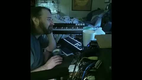 Snapshot of mikeylikesit38 chatting on 12/04/24, 09:46 Mikey online show from 12/04/24, 09:46