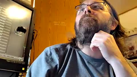 Snapshot of mikeylikesit38 chatting on 02/13/25, 09:41 Mikey online show from 02/13/25, 09:41