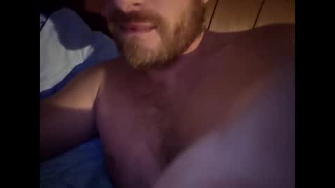 Snapshot of mikeylove92 chatting on 11/10/25, 06:01 Mikey b online show from 11/10/25, 06:01