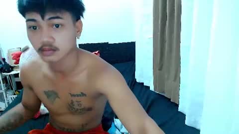 Snapshot of mikhayla_and_zeus_room chatting on 07/29/26, 05:05 Mikhayla and Zeus online show from 07/29/26, 05:05
