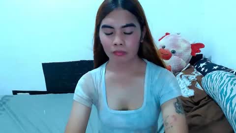 Snapshot of mikhaylaanderson chatting on 05/07/26, 04:40 Mikhayla online show from 05/07/26, 04:40