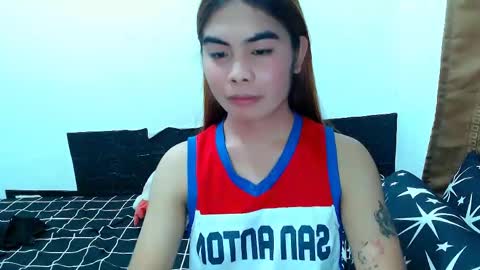 Snapshot of mikhaylaanderson chatting on 05/19/26, 06:47 Mikhayla online show from 05/19/26, 06:47