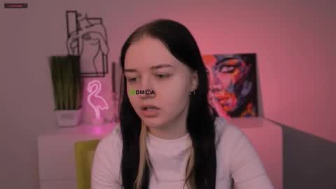 miki_ti online show from 11/16/25, 09:26