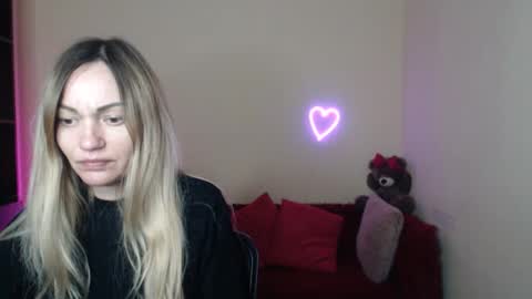 Adalina online show from 02/08/26, 06:11