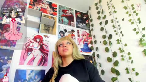   miku katsuragi  online show from 12/11/24, 05:53