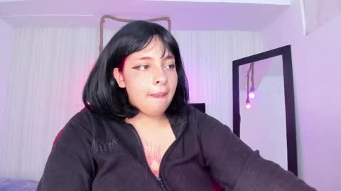   miku katsuragi  online show from 05/19/26, 01:56