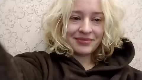 Mila 420 online show from 09/10/25, 09:09