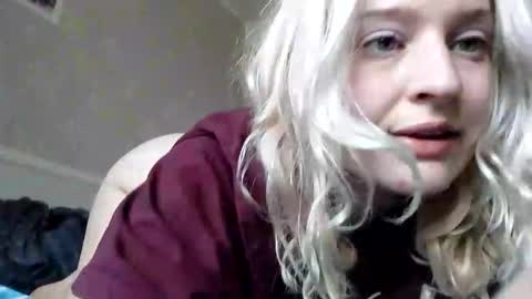 Snapshot of mila_420 chatting on 05/26/26, 07:15 Mila 420 online show from 05/26/26, 07:15