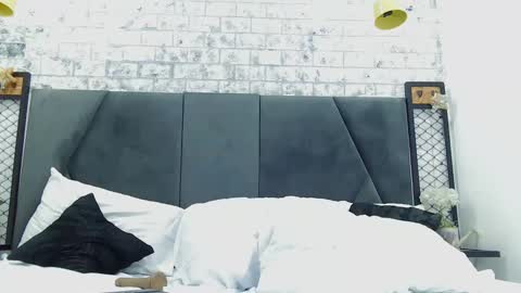 Snapshot of mila_adamss chatting on 01/09/25, 02:40 mila_adamss online show from 01/09/25, 02:40
