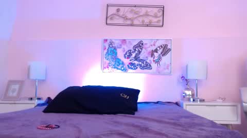 Mila  online show from 12/07/24, 04:58