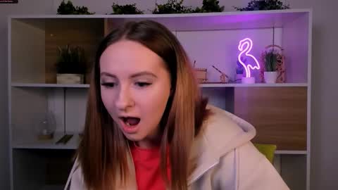 mila_glow online show from 10/21/25, 07:14