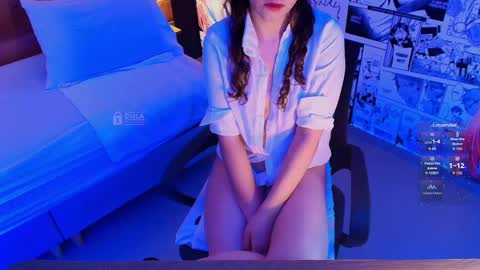 Milena  online show from 04/25/26, 01:41