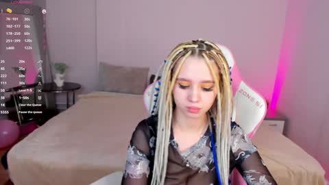 mila_kinor online show from 12/09/24, 10:32