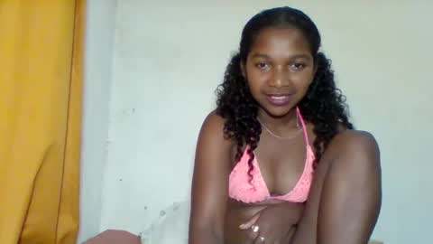 mila_lunah online show from 03/30/26, 12:44