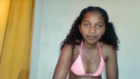 mila_lunah online show from 03/30/26, 12:50