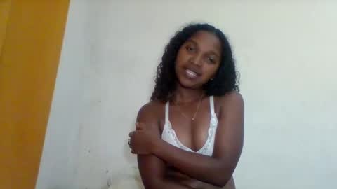 mila_lunah online show from 04/08/26, 05:02