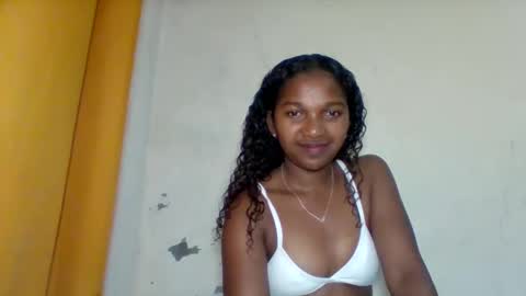 mila_lunah online show from 05/02/26, 02:38