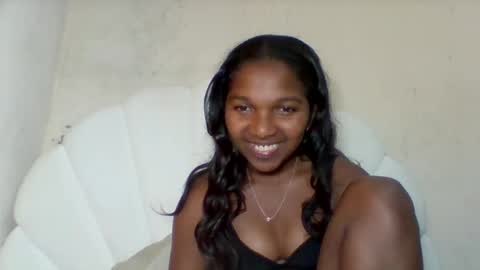 mila_lunah online show from 05/16/26, 02:52