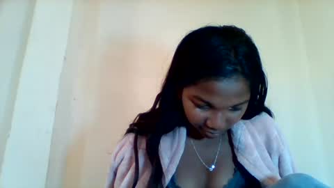 mila_lunah online show from 06/25/26, 05:23