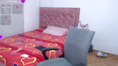 Snapshot of mila_morgan_ chatting on 02/20/25, 08:03 Mila Morgan online show from 02/20/25, 08:03