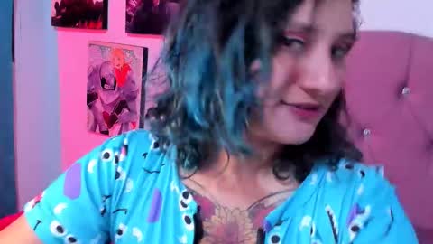 MILA  online show from 12/16/25, 03:44
