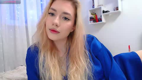 Snapshot of mila_nowak chatting on 05/04/26, 05:53 mila nowak online show from 05/04/26, 05:53