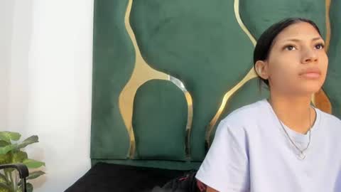 Snapshot of mila_petiteasm chatting on 07/18/26, 12:20 mila_petiteasm online show from 07/18/26, 12:20