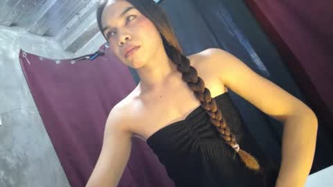 Snapshot of mila_seductressxx chatting on 06/17/26, 12:57 mila_seductressxx online show from 06/17/26, 12:57