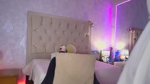 Snapshot of mila_smirnovavk chatting on 03/28/26, 04:34 MILA online show from 03/28/26, 04:34