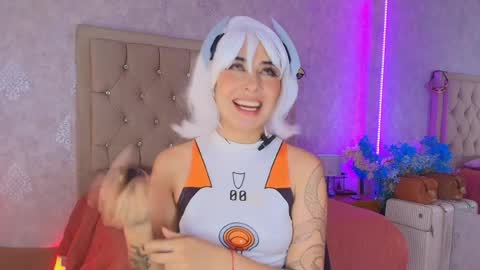 Snapshot of mila_smirnovavk chatting on 04/11/26, 07:45 MILA online show from 04/11/26, 07:45