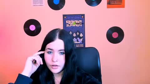 Snapshot of mila_snow1 chatting on 07/30/26, 09:41 mila_snow1 online show from 07/30/26, 09:41