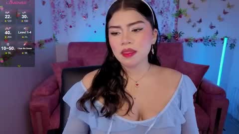 Snapshot of mila_sweet_v chatting on 04/15/26, 05:25 Mila online show from 04/15/26, 05:25